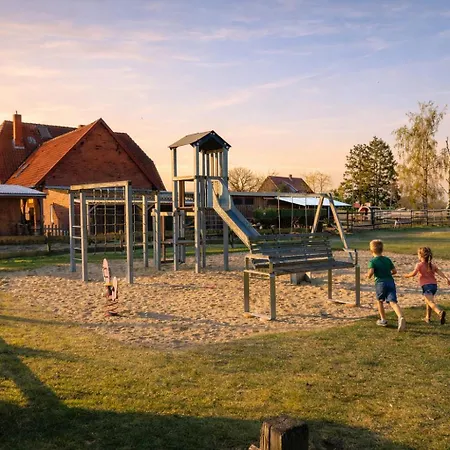شقة Familienfreundliche Grosse Mit Pferden, Spielplatz Direkt Am Haus, Sauna & Viel