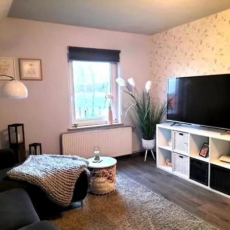 شقة Familienfreundliche Grosse Mit Pferden, Spielplatz Direkt Am Haus, Sauna & Viel