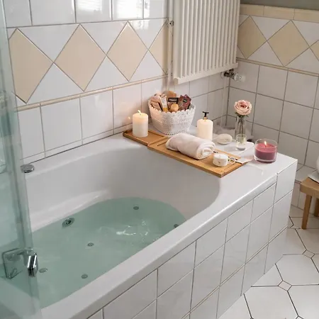 Familienfreundliche Grosse Mit Pferden, Spielplatz Direkt Am Haus, Sauna & Viel Διαμέρισμα Nienburg (Lower-Saxony)